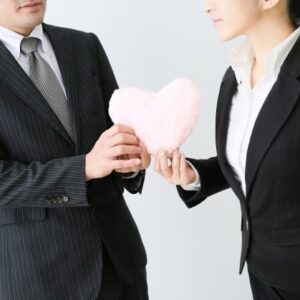 社内不倫のイメージ画像